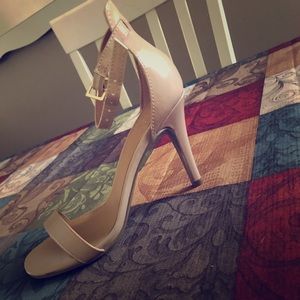 Nude Material Girl open toe heels size 8